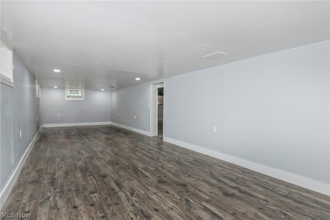 4932 S Sedgewick Road Lyndhurst OH 44124