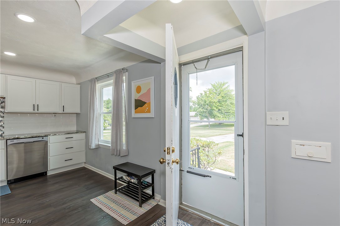 4932 S Sedgewick Road Lyndhurst OH 44124