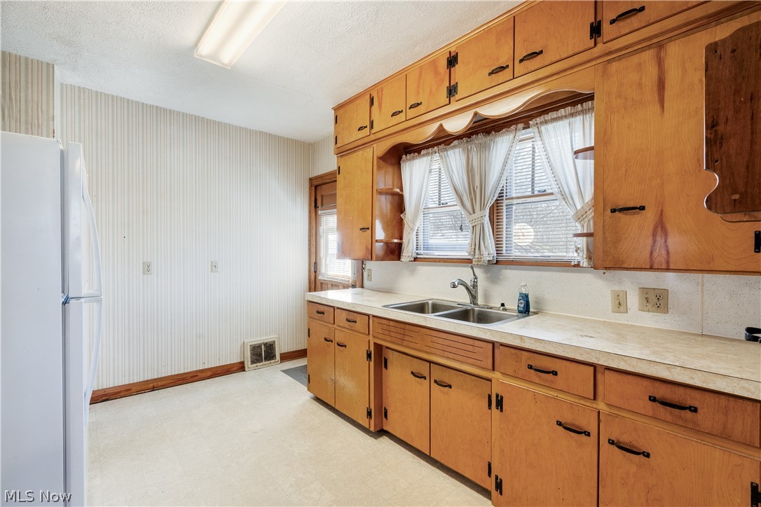 3362 Main Street Mineral Ridge OH 44440