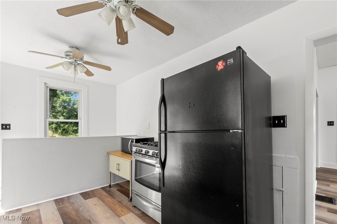 74 E Durbin Street Bellville OH 44813