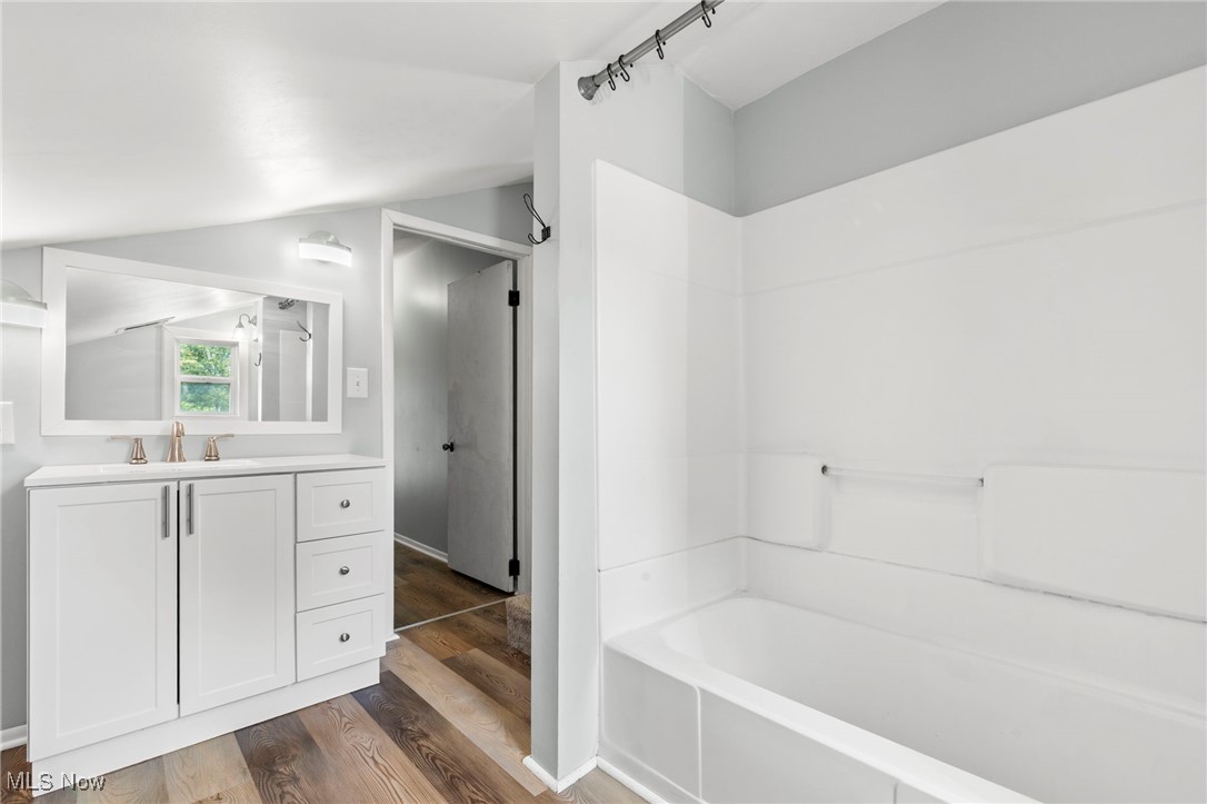 74 E Durbin Street Bellville OH 44813