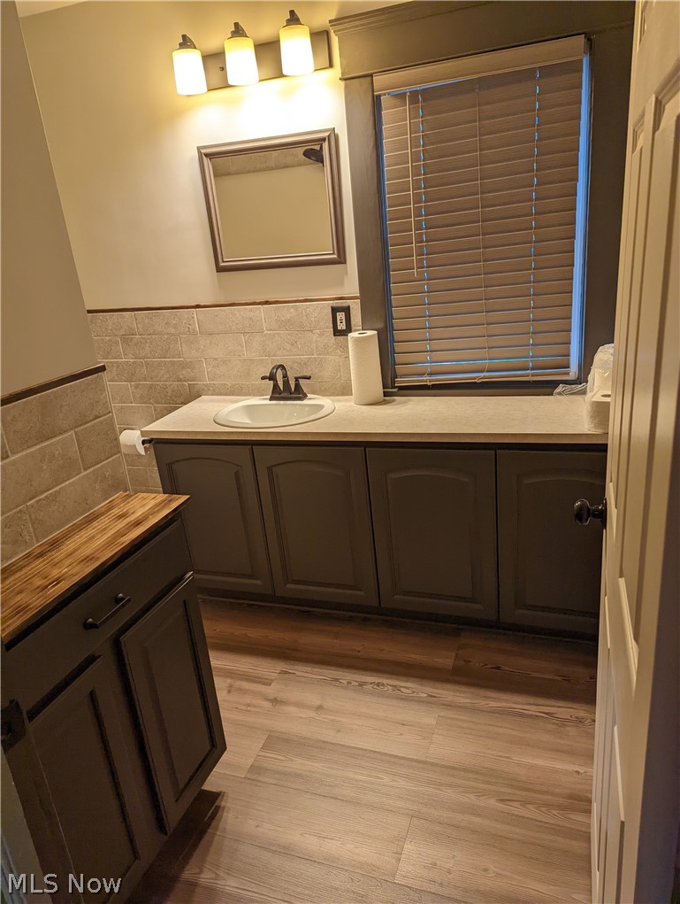 125 N Bentley Avenue Niles OH 44446