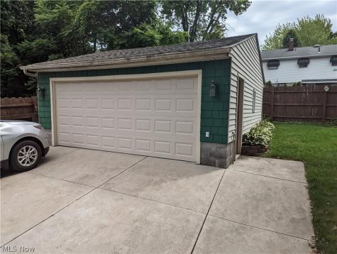 125 N Bentley Avenue Niles OH 44446