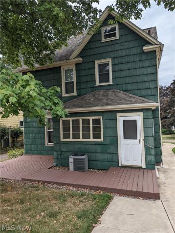 125 N Bentley Avenue Niles OH 44446