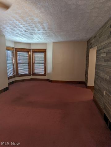 125 N Bentley Avenue Niles OH 44446