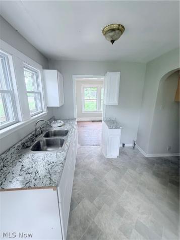1174 Mercer Avenue Akron OH 44307
