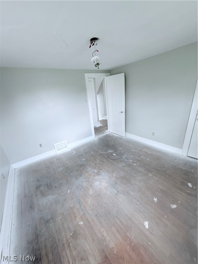 1174 Mercer Avenue Akron OH 44307