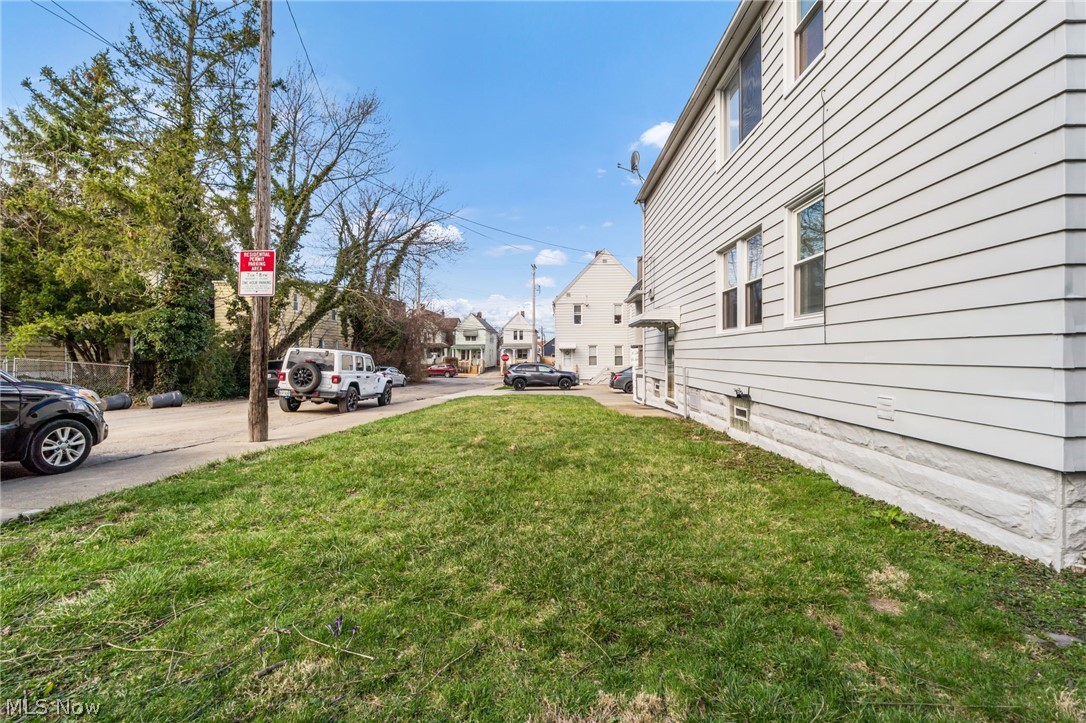 12313 Alexander Road Cleveland OH 44106