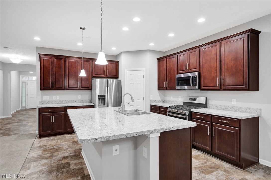 6584 Amber Way North Ridgeville OH 44039
