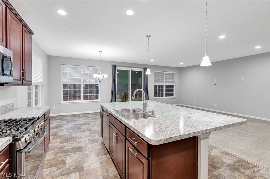 6584 Amber Way North Ridgeville OH 44039