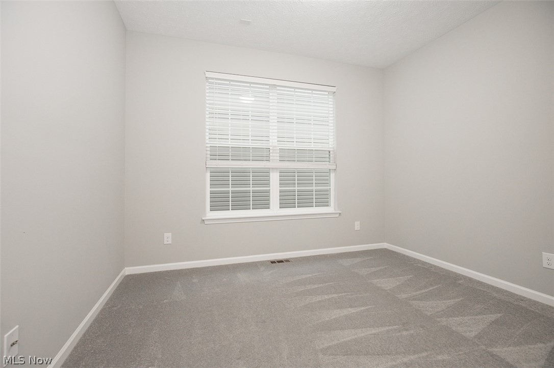 6584 Amber Way North Ridgeville OH 44039