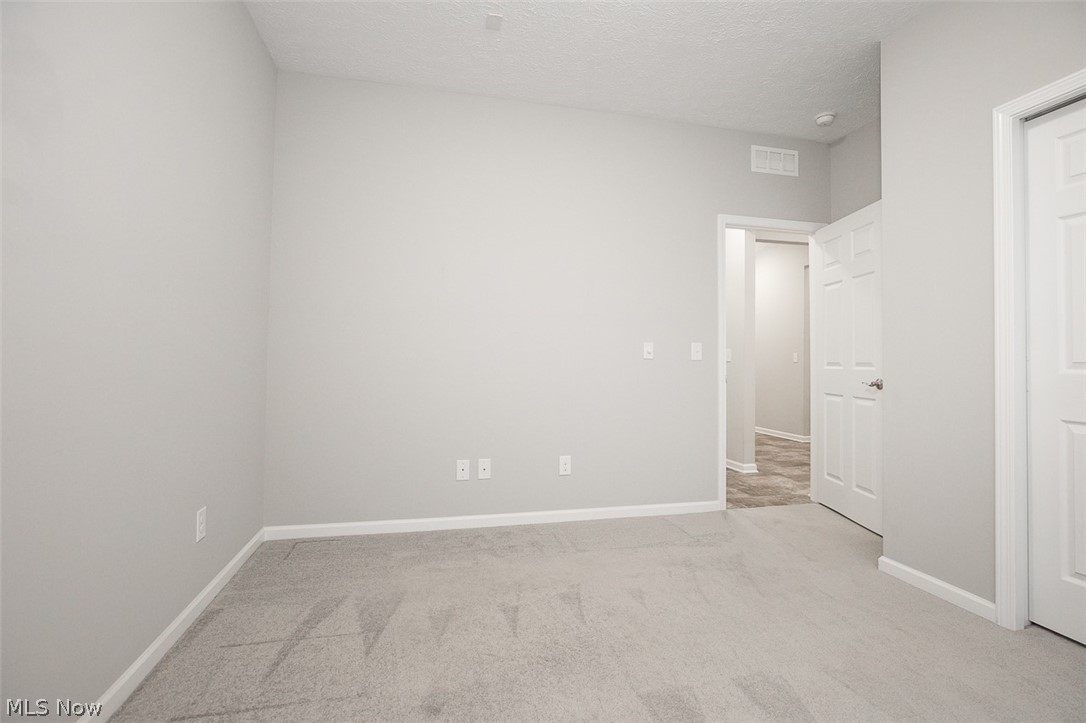 6584 Amber Way North Ridgeville OH 44039