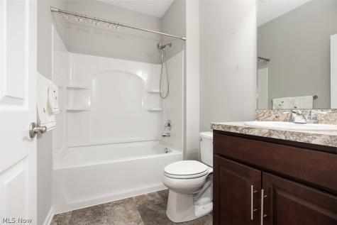 6584 Amber Way North Ridgeville OH 44039