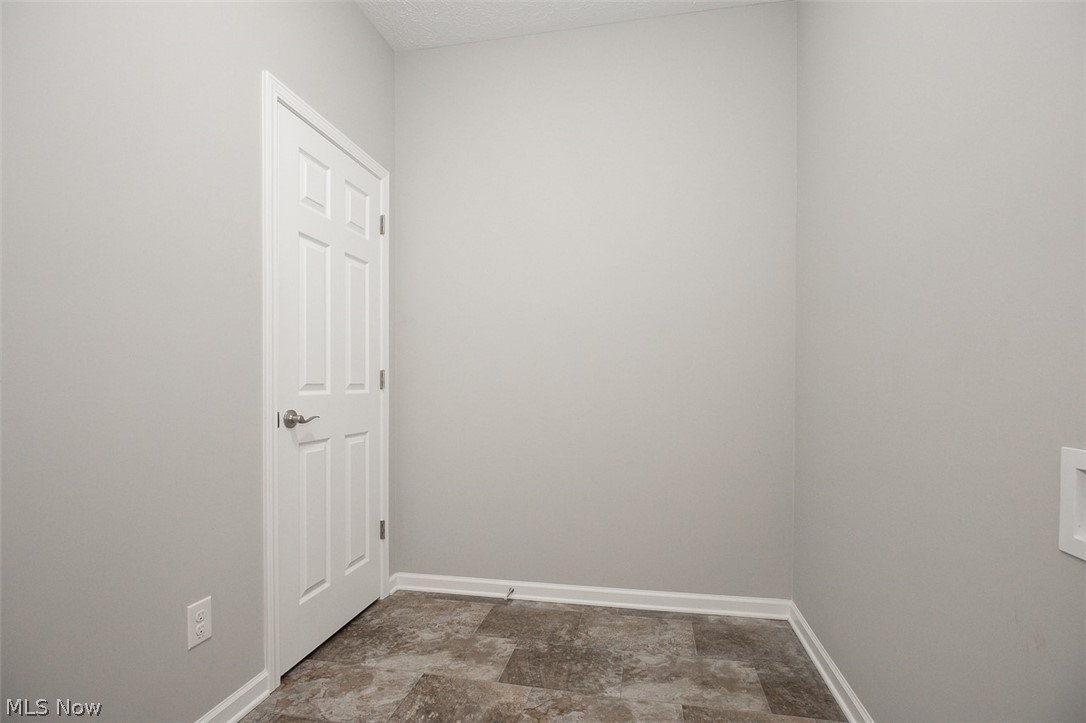 6584 Amber Way North Ridgeville OH 44039