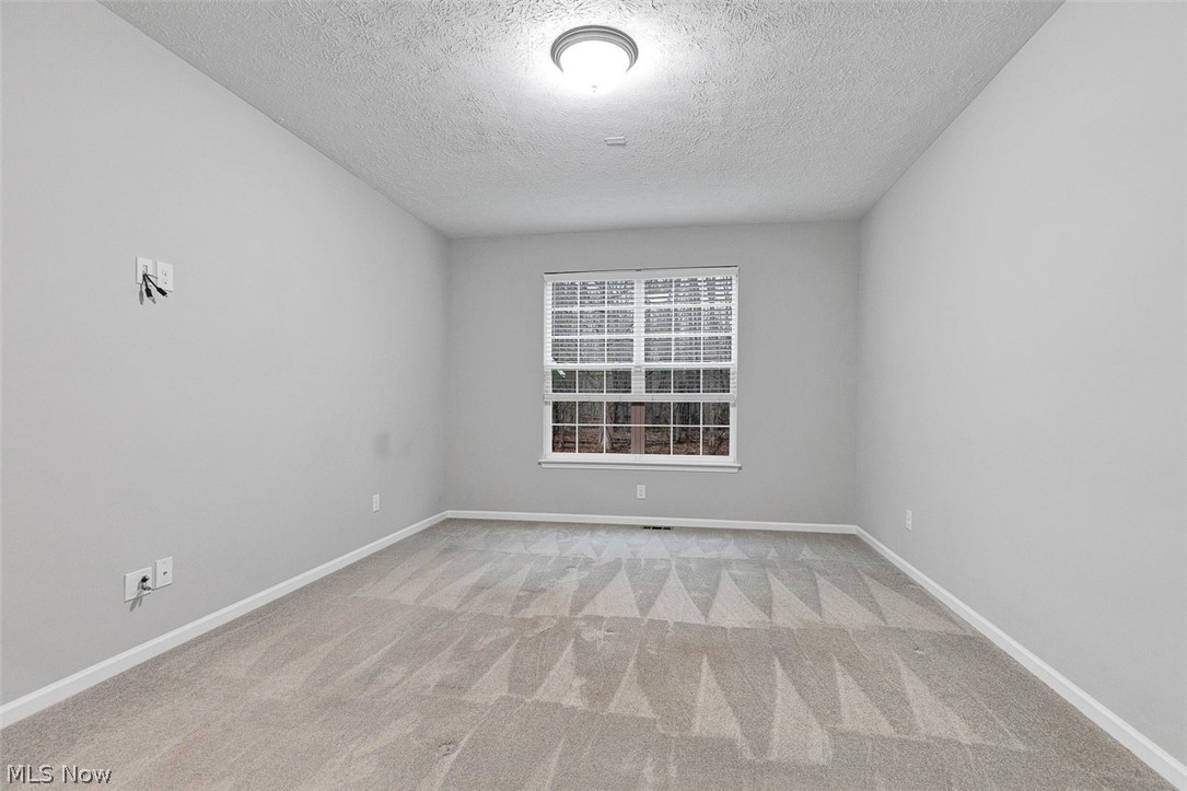 6584 Amber Way North Ridgeville OH 44039