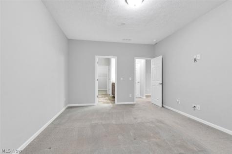 6584 Amber Way North Ridgeville OH 44039