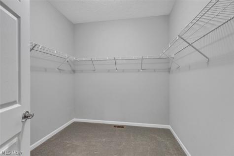 6584 Amber Way North Ridgeville OH 44039