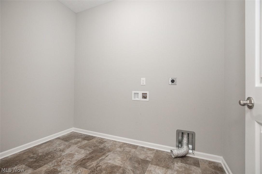 6584 Amber Way North Ridgeville OH 44039
