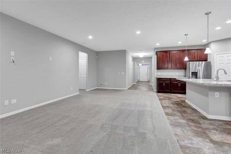6584 Amber Way North Ridgeville OH 44039