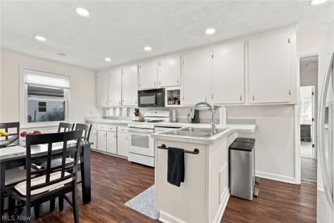 127 Beachdale Drive Avon Lake OH 44012