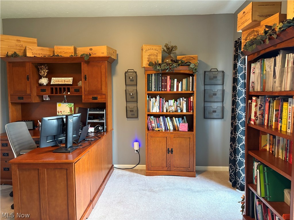 38657 Fairwood Circle Avon OH 44011