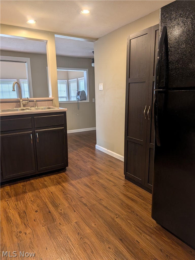 793 Park Avenue Amherst OH 44001