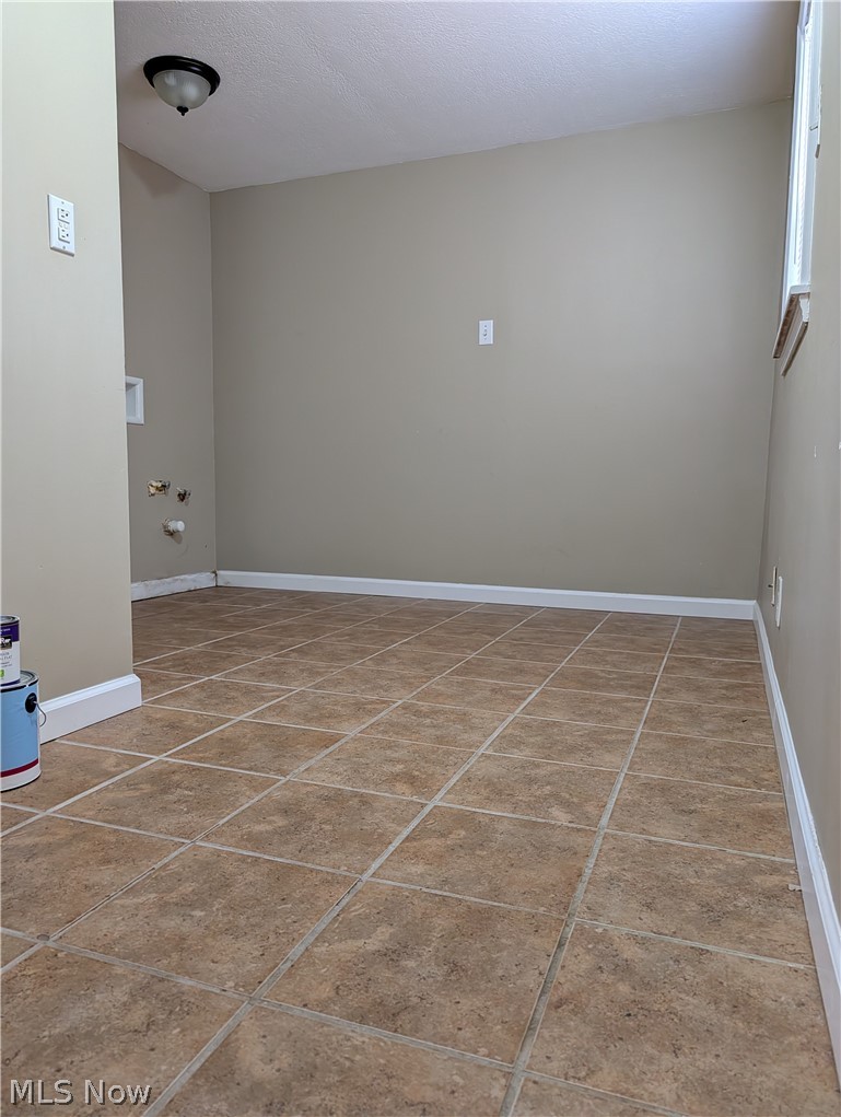 793 Park Avenue Amherst OH 44001