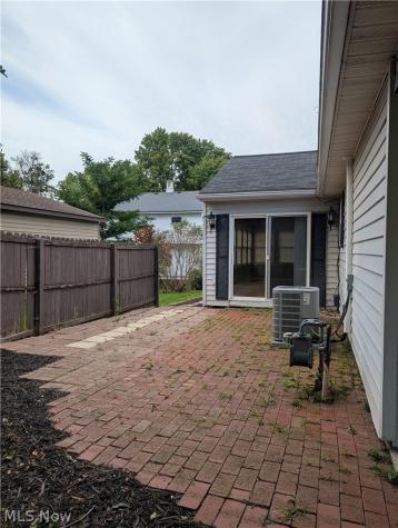 793 Park Avenue Amherst OH 44001