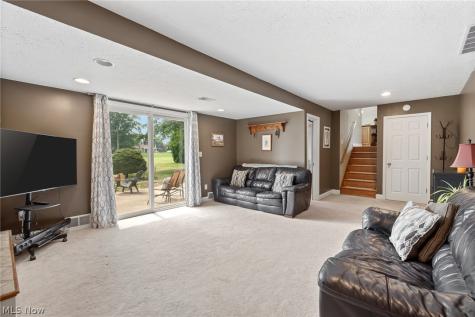 3544 Ada Vista Drive Uniontown OH 44685
