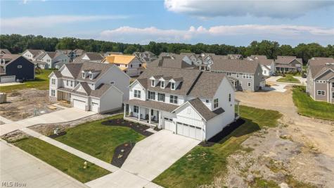 32642 Royal Troon Drive Avon Lake OH 44012