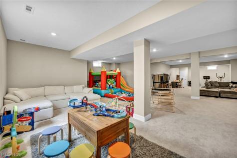 32642 Royal Troon Drive Avon Lake OH 44012