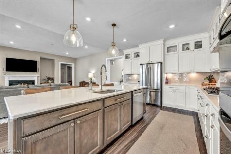 32642 Royal Troon Drive Avon Lake OH 44012