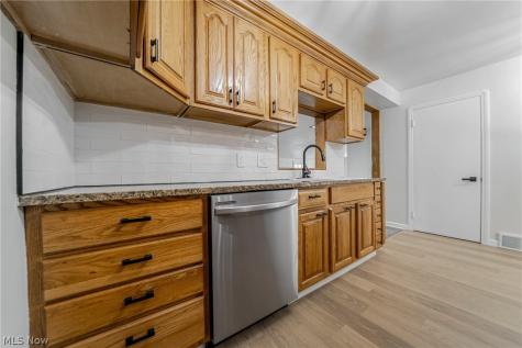 3737 Walter Road North Olmsted OH 44070