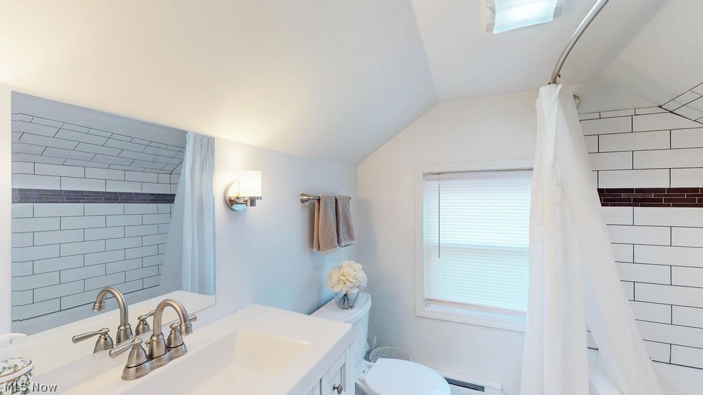 3502 Norwood Road Shaker Heights OH 44122