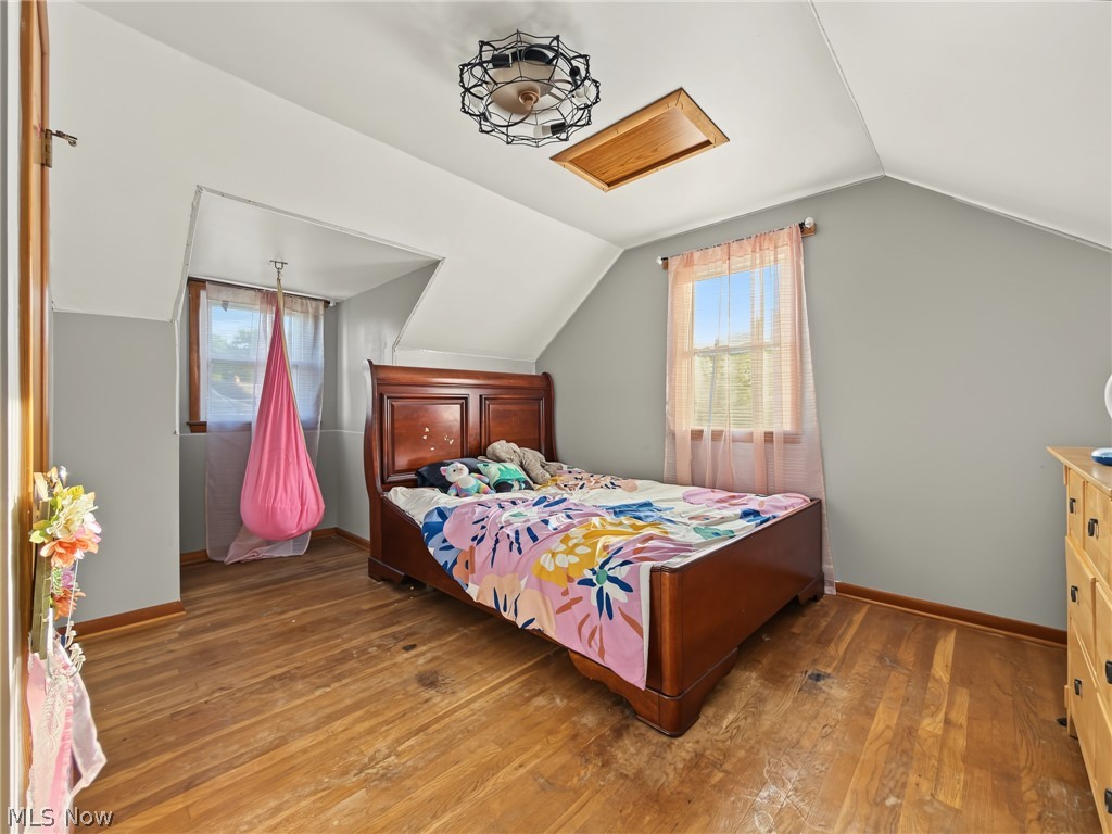 553 Judith Lane Struthers OH 44471
