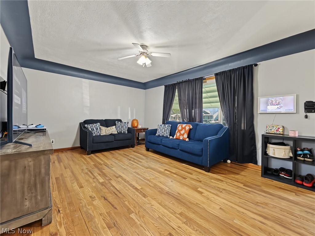 553 Judith Lane Struthers OH 44471