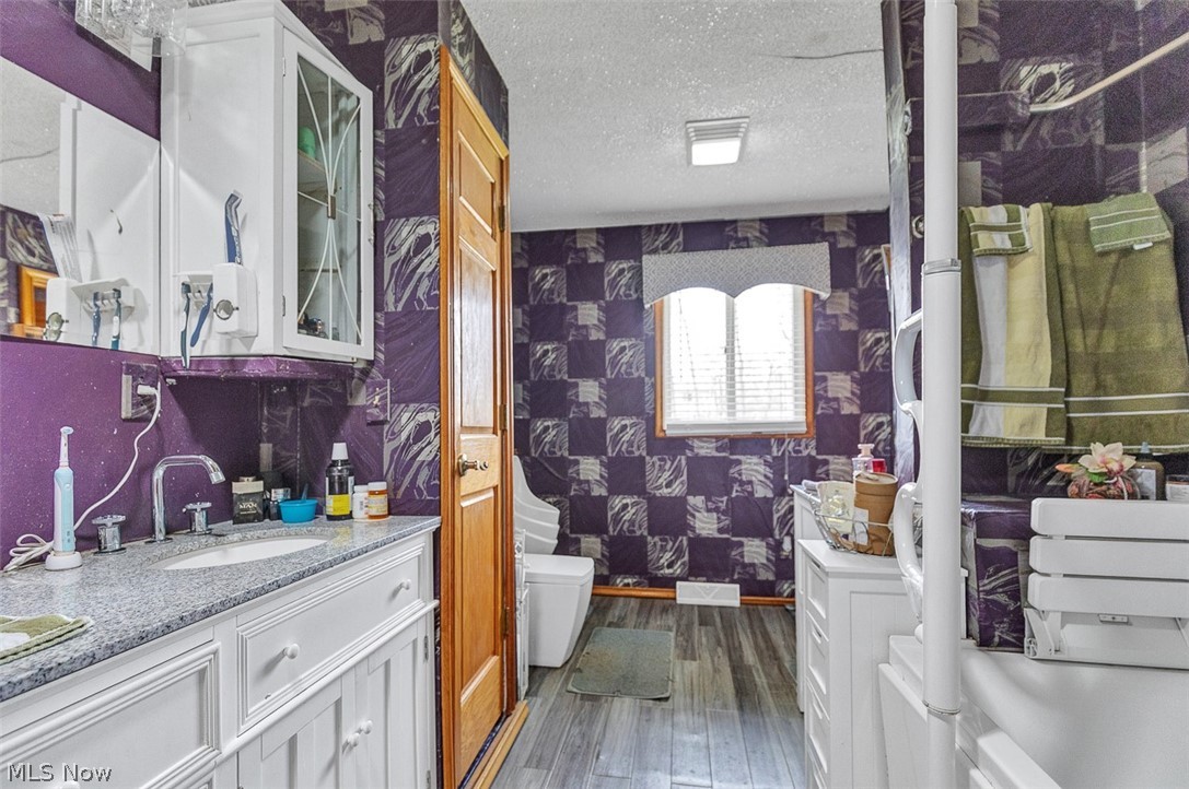 6012 S Perkins Road Bedford Heights OH 44146