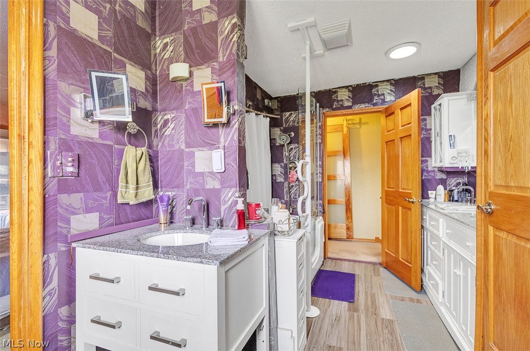6012 S Perkins Road Bedford Heights OH 44146
