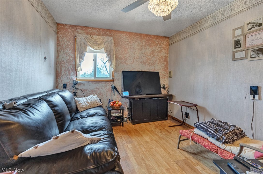 6012 S Perkins Road Bedford Heights OH 44146