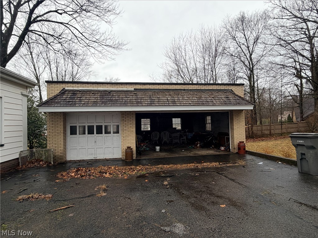2264 Volney Road Youngstown OH 44511