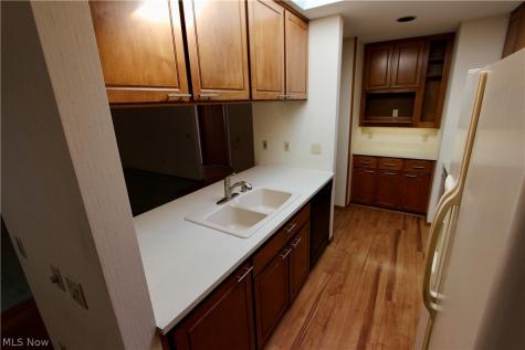 12946 Olympus Way Strongsville OH 44149