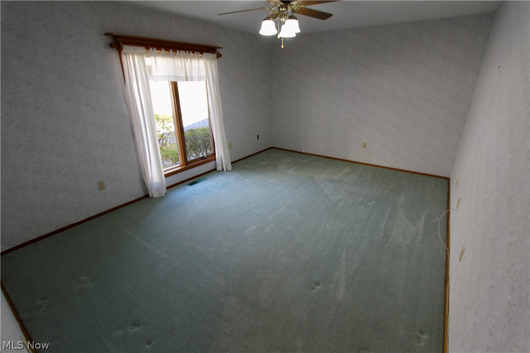12946 Olympus Way Strongsville OH 44149