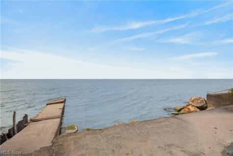 1651 E Erie Avenue Lorain OH 44052