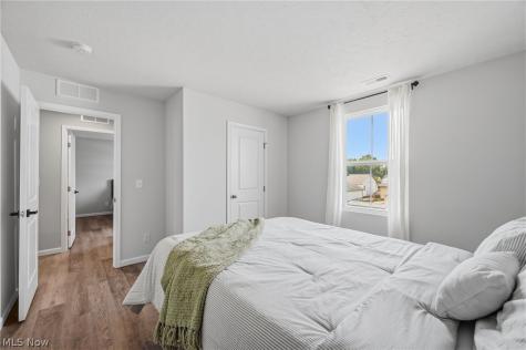 116 Zenith Court Eastlake OH 44095