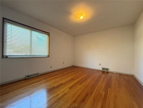 9474 Stoney Creek Lane Parma Heights OH 44130