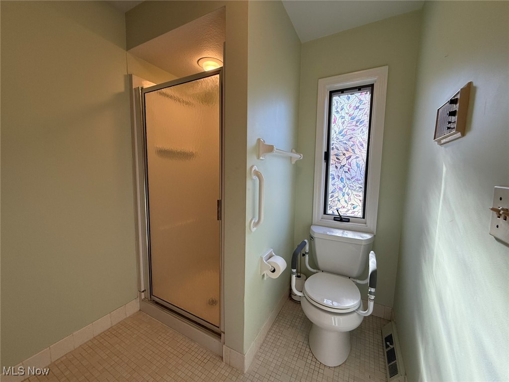 9474 Stoney Creek Lane Parma Heights OH 44130