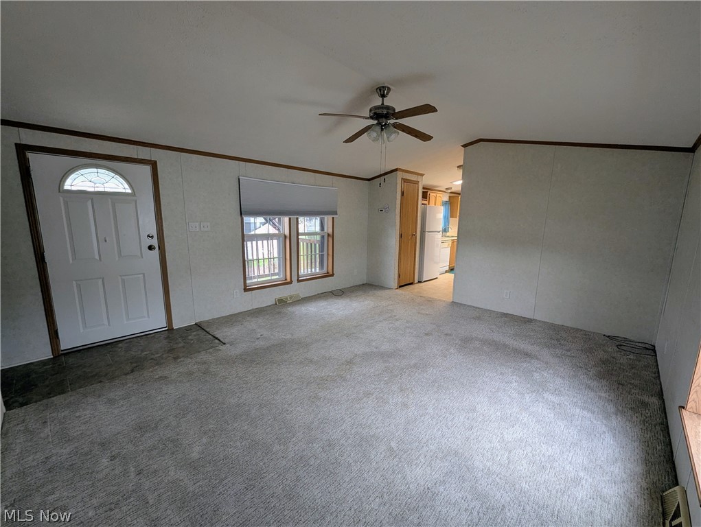 592 Sandtrap Circle Painesville OH 44077