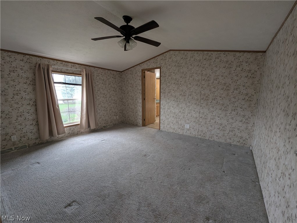592 Sandtrap Circle Painesville OH 44077