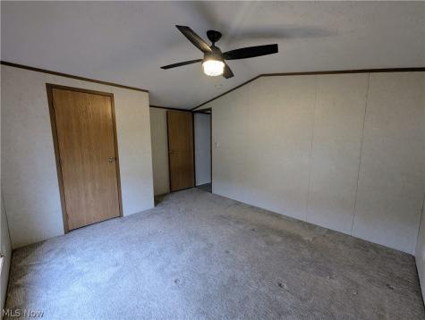 592 Sandtrap Circle Painesville OH 44077