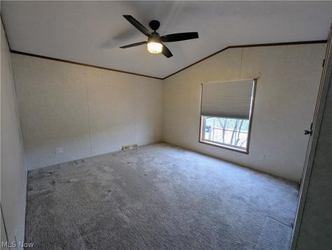 592 Sandtrap Circle Painesville OH 44077